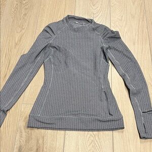lululemon athletica Gray Long Sleeve Top